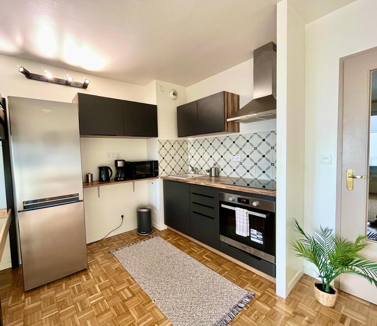 Logement Renove Proche Centre-Ville Lyon Villeurbanne Ngoại thất bức ảnh